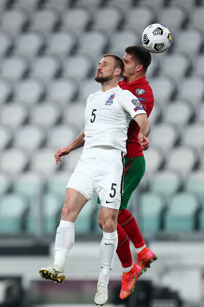 مباراةالأرجنتينوالبرتغالمواجهةأسطوريةبينميسيورونالدو